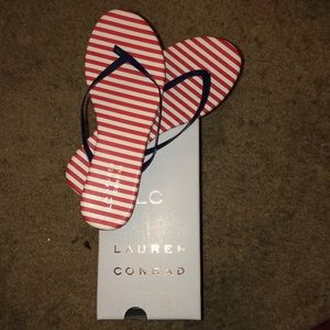 Lauren Conrad flip flops